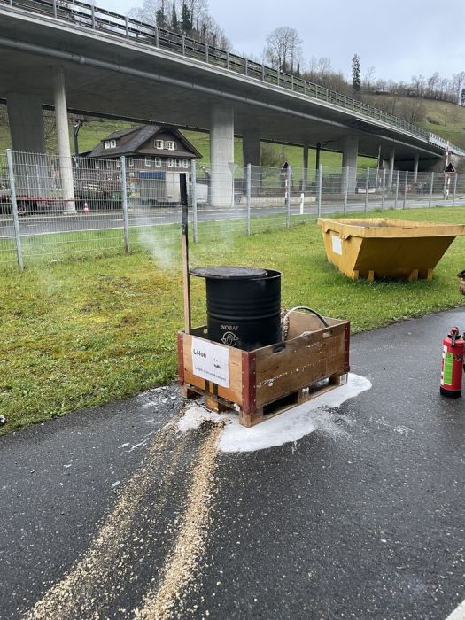 Brand Mittel 01